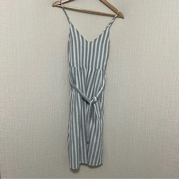 Lulus Nelson Gray and White Striped Midi Dress (XS) Excellent Condition - Picture 2 of 11